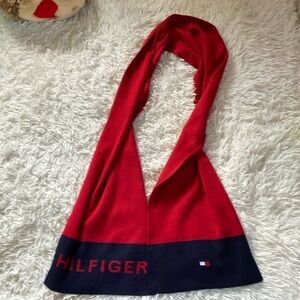 Tommy Hilfiger Scarf